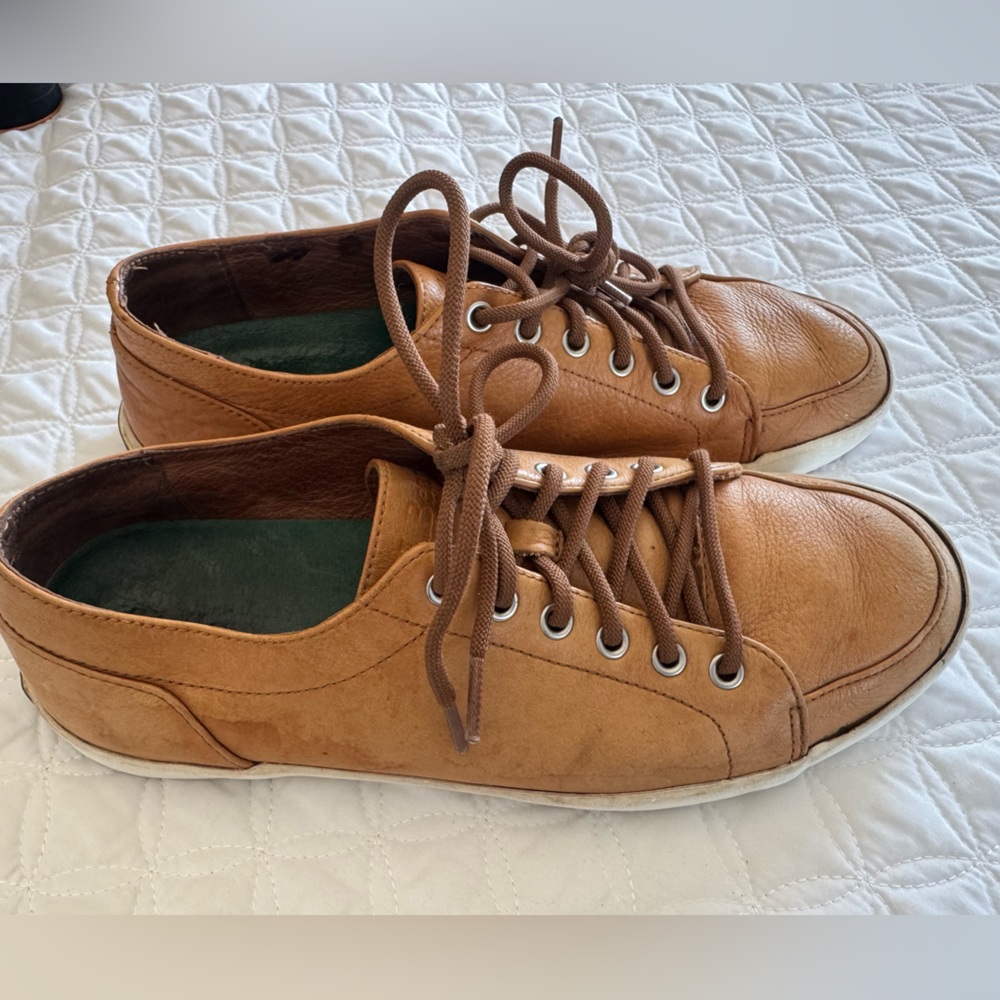 L.L. Bean Men’s Mountainville Leather Lace-Up Shoes – Size 10